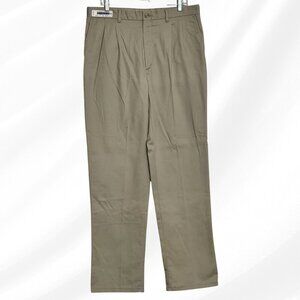 2/$20 Edwards Mens Pleated Khaki Pants Size 36 Classic Fit